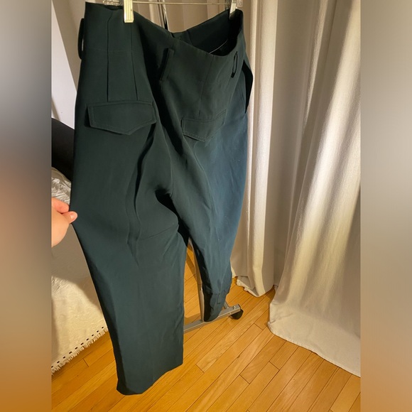 Emerald pants, single color. tight at the waist, wide legs. great figure. 10 - Picture 4 of 4